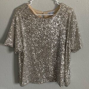 NWOT Ophelia Roe sequin top